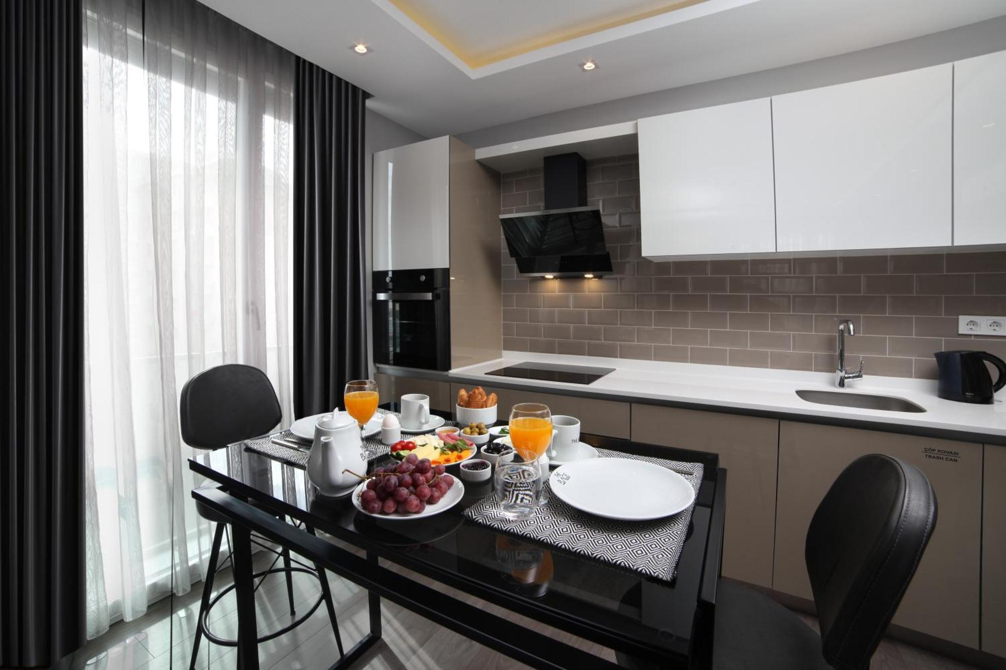 Atasehir The Place Suites Истанбул Екстериор снимка