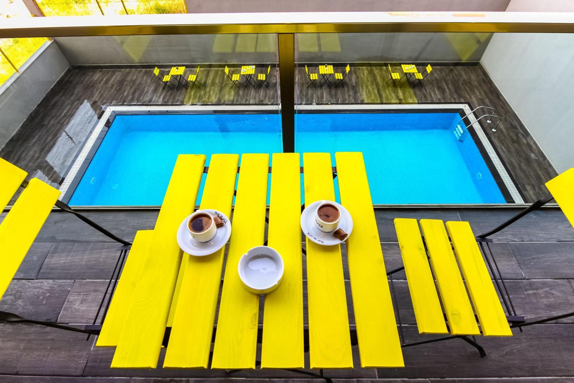 Atasehir The Place Suites Истанбул Екстериор снимка